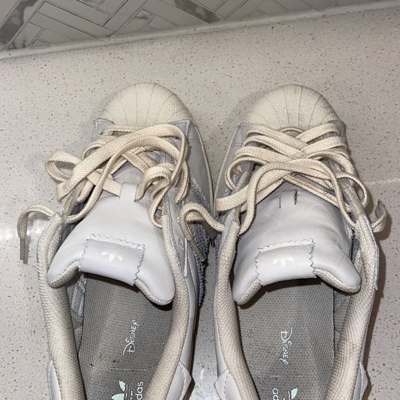 Adidas Shell Toe size 11 - Picture 3 of 6